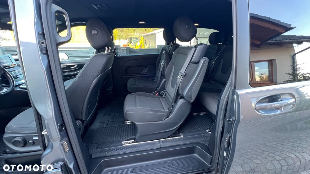 Mercedes-Benz Klasa V 220 CDI lang 7G-TRONIC Avantgarde Edition - 16