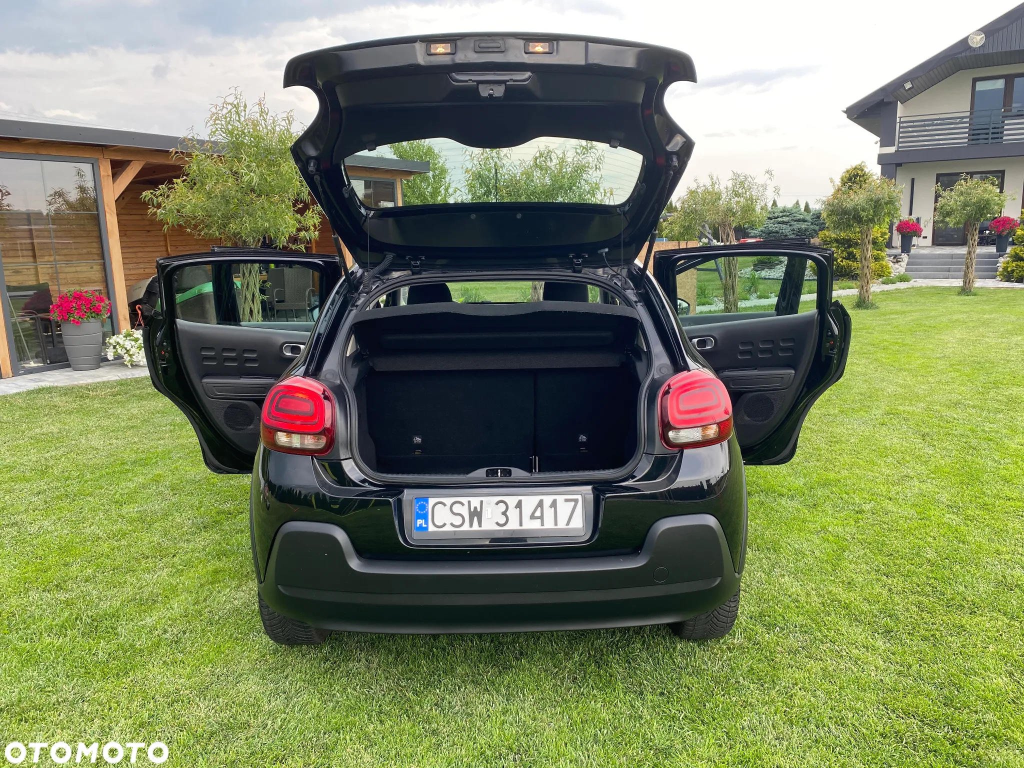 Citroën C3 1.2 PureTech GPF Shine - 28