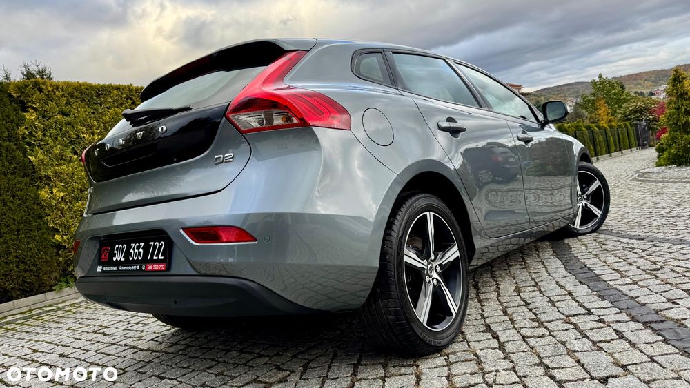 Volvo V40 D2 Kinetic - 19