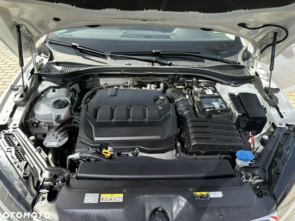 Skoda Superb 2.0 TDI SCR Style DSG - 36