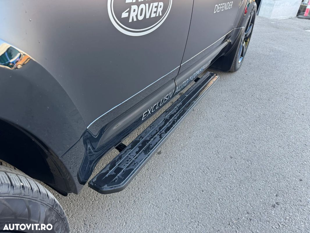 Land Rover Defender - 4