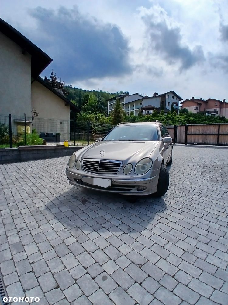 Mercedes-Benz Klasa E - 4