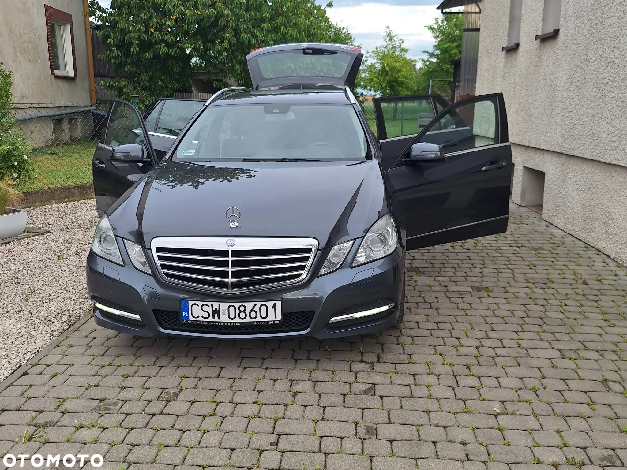 Mercedes-Benz Klasa E 220 CDI BlueEff Avantgarde - 8