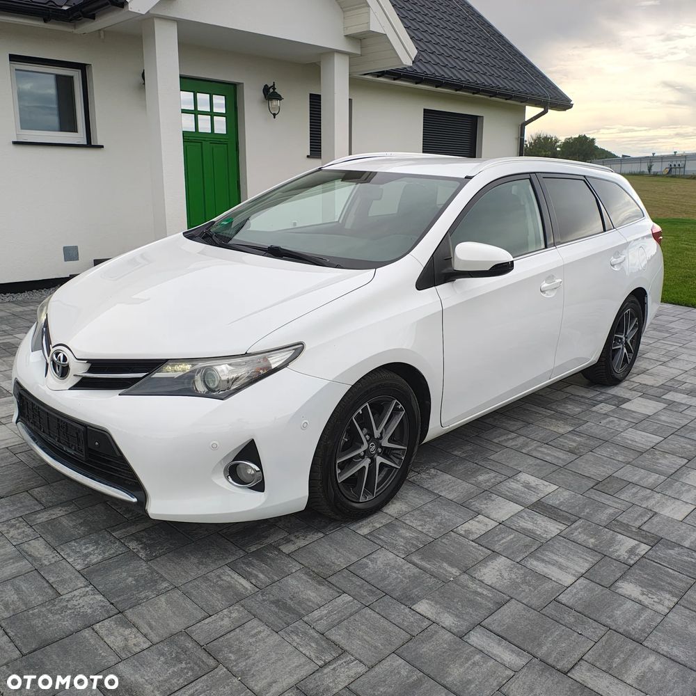 Toyota Auris 2.0 D-4D Premium Comfort - 3
