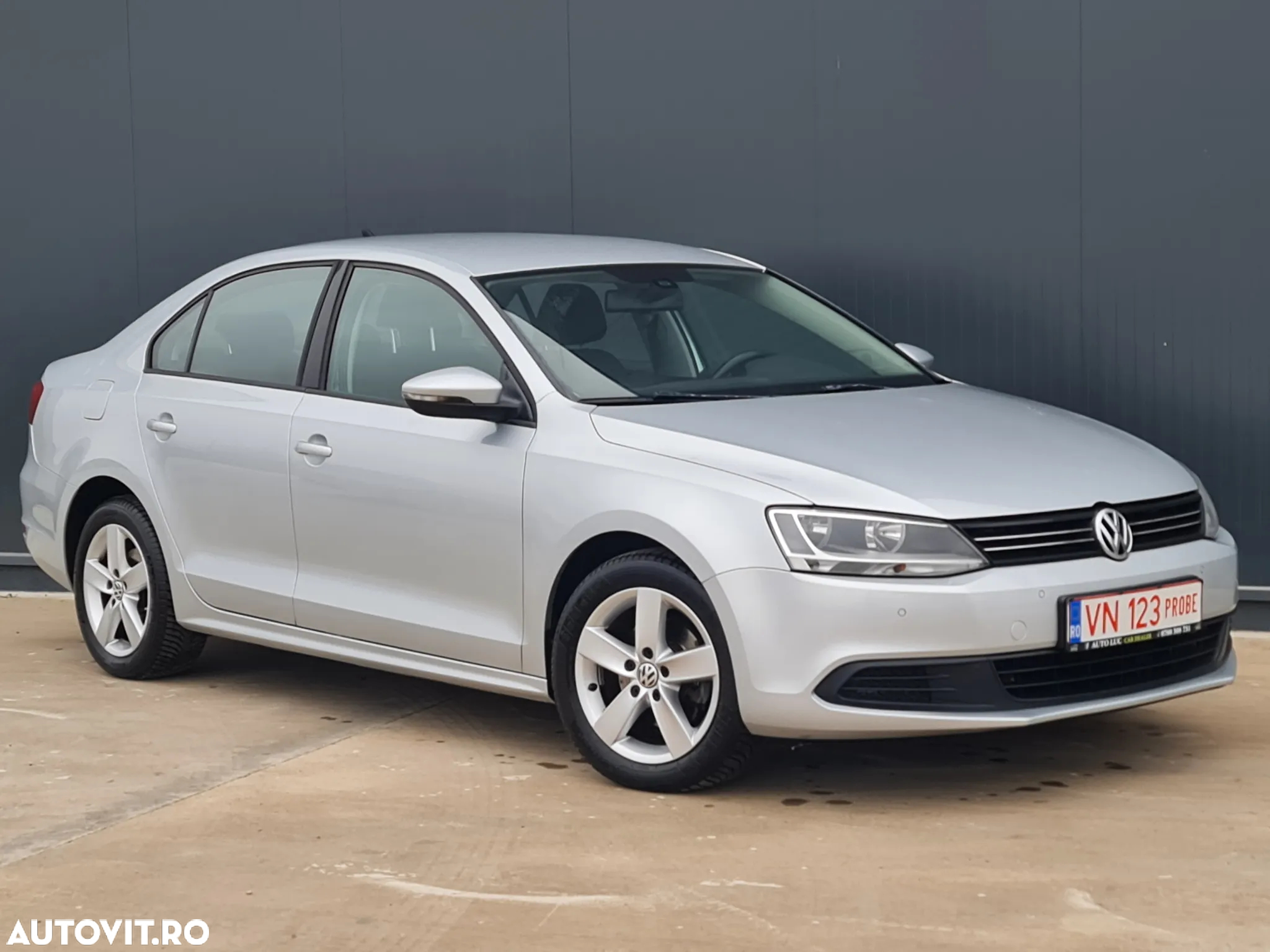 Volkswagen Jetta 1.6 TDI CR DPF Comfortline - 2