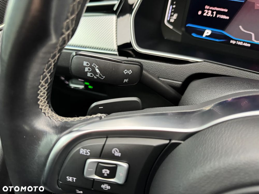 Volkswagen Arteon 2.0 TSI DSG R-Line - 36