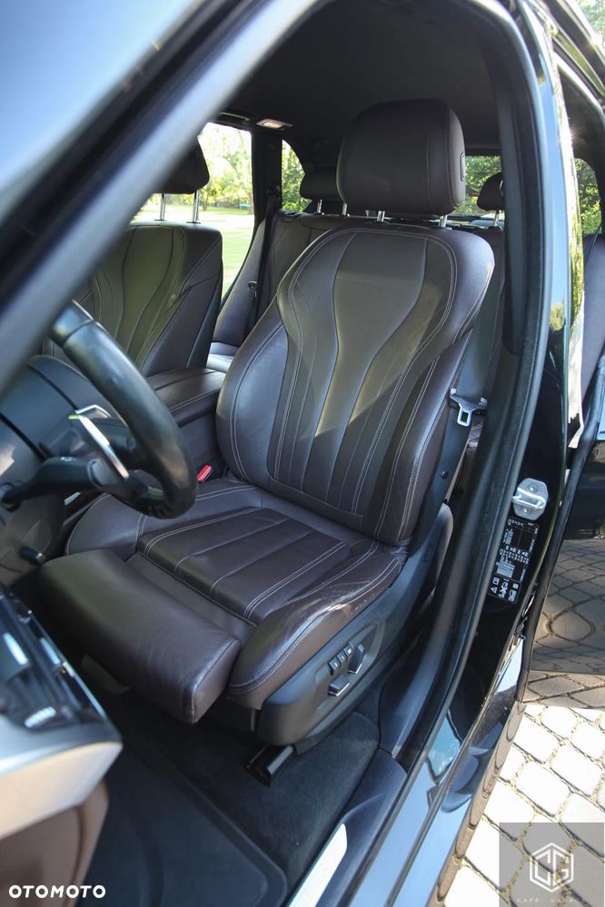 BMW X5 xDrive25d - 32