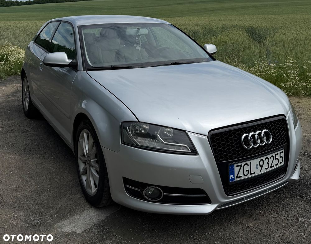 Audi A3 3-drzwiowe 2.0 TDI DPF Attraction - 4