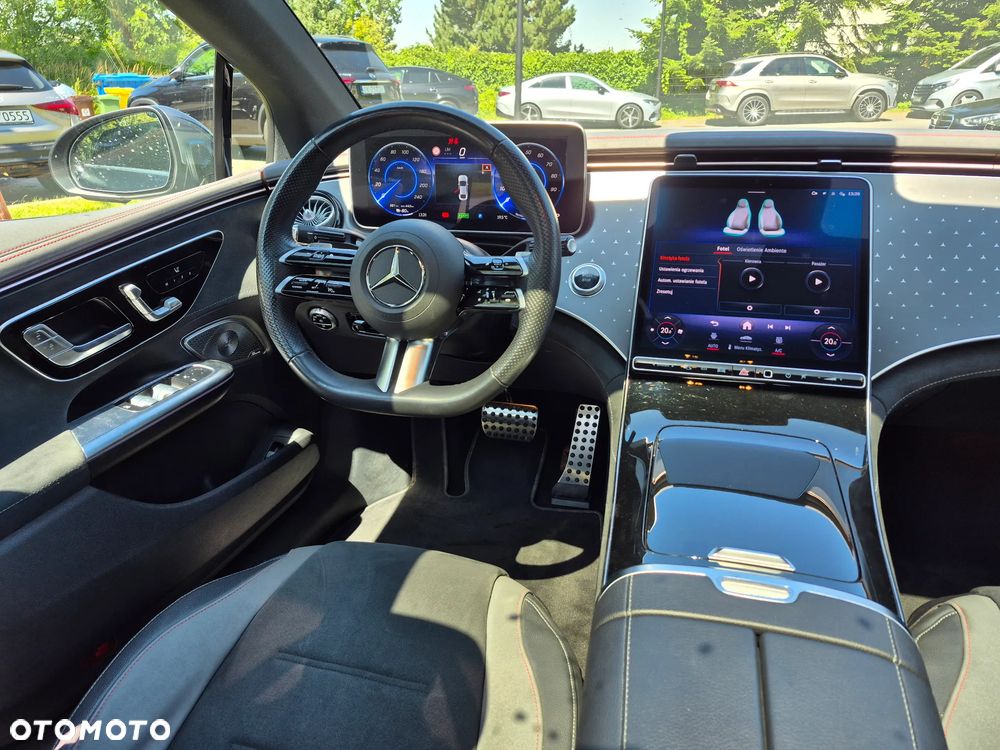 Mercedes-Benz EQE 350 89kWh 4-Matic AMG Line - 26