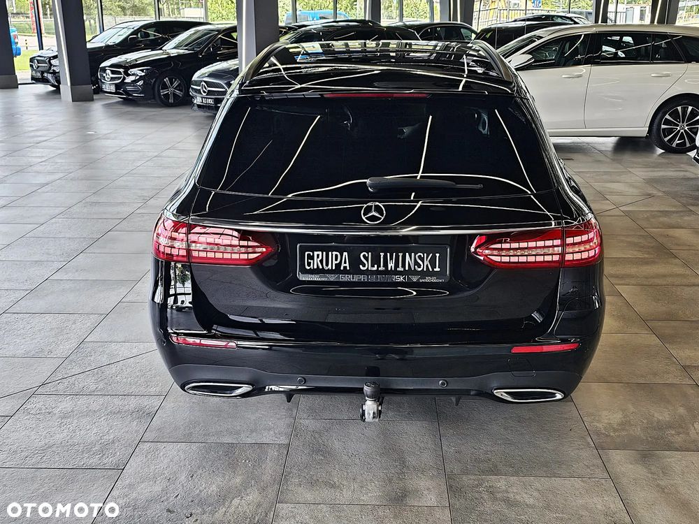 Mercedes-Benz Klasa E 300 de 4Matic 9G-TRONIC AMG Line - 8