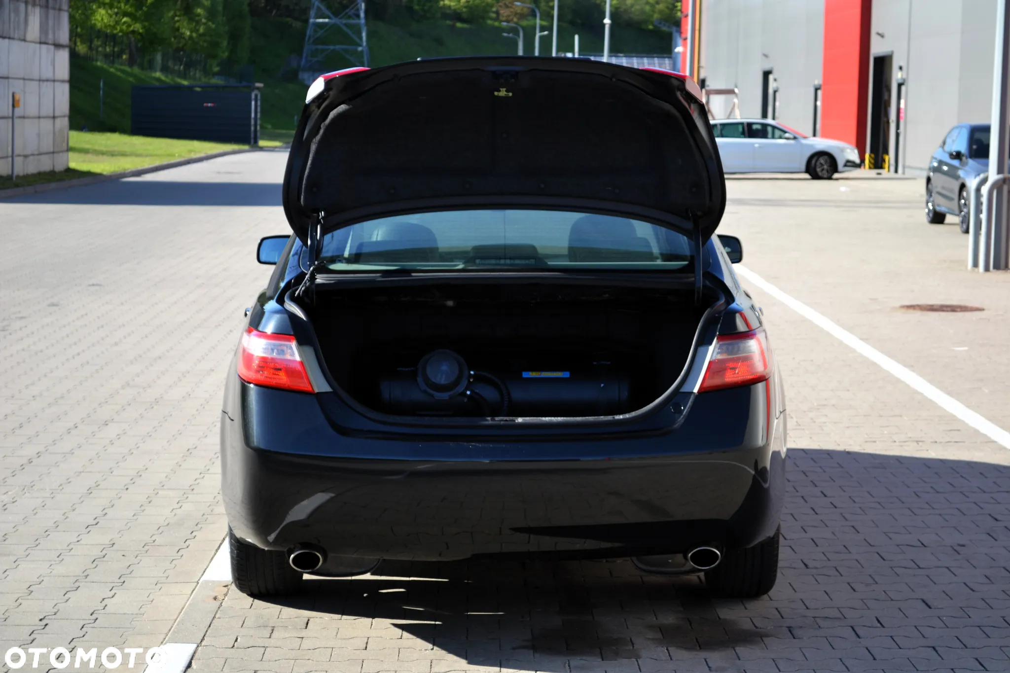 Toyota Camry 3.5 V6 SE - 33