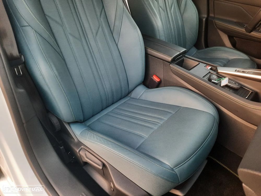 Peugeot 308 1.6 Hybrid GT Pack e-EAT8 - 32