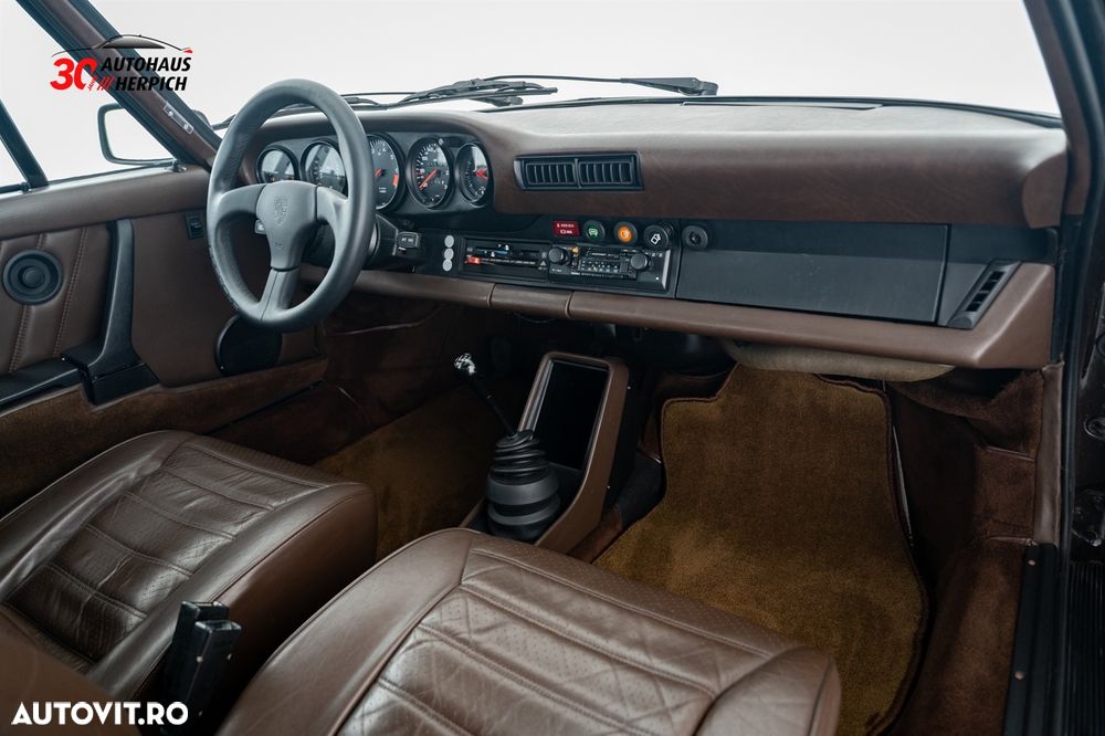 Porsche 911 - 10