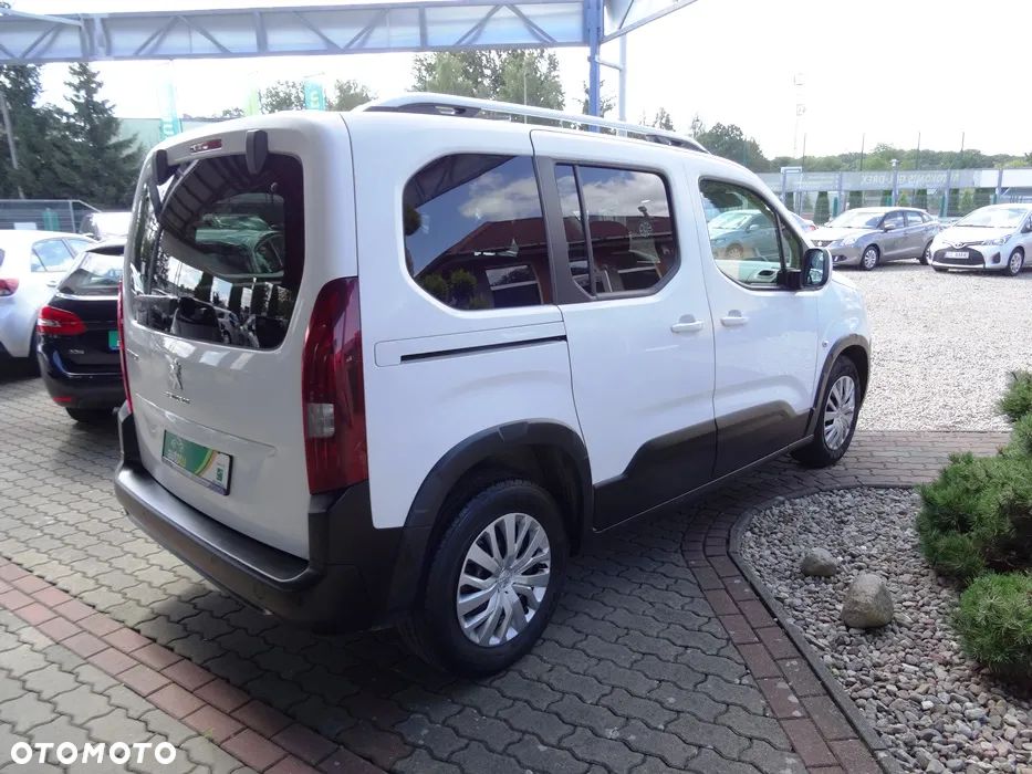 Peugeot Rifter 1.5 BlueHDI Active - 5