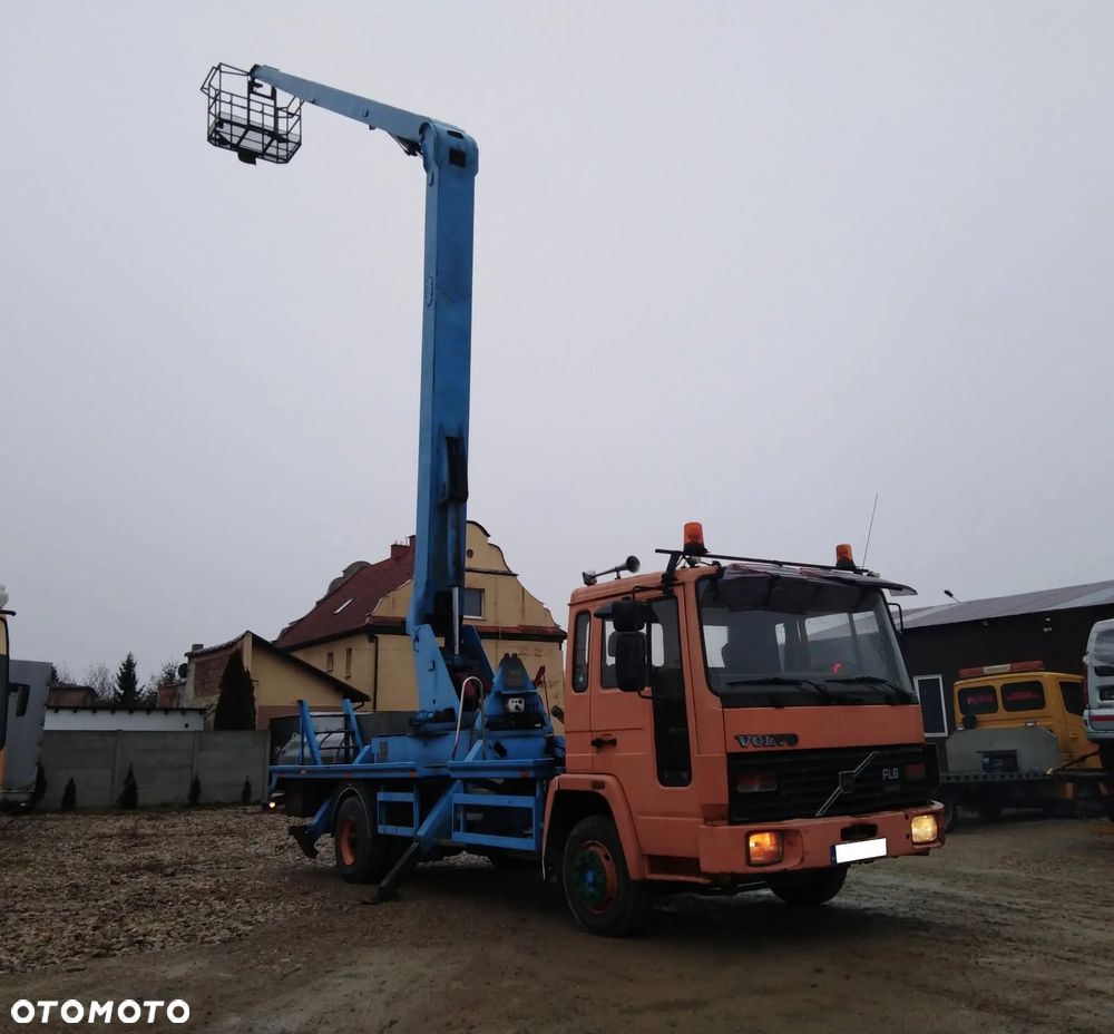 VOLVO FL6 ZWYŻKA 18M