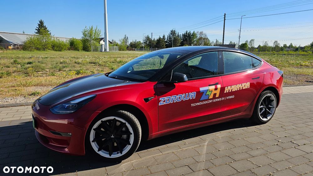 Tesla Model 3 - 2