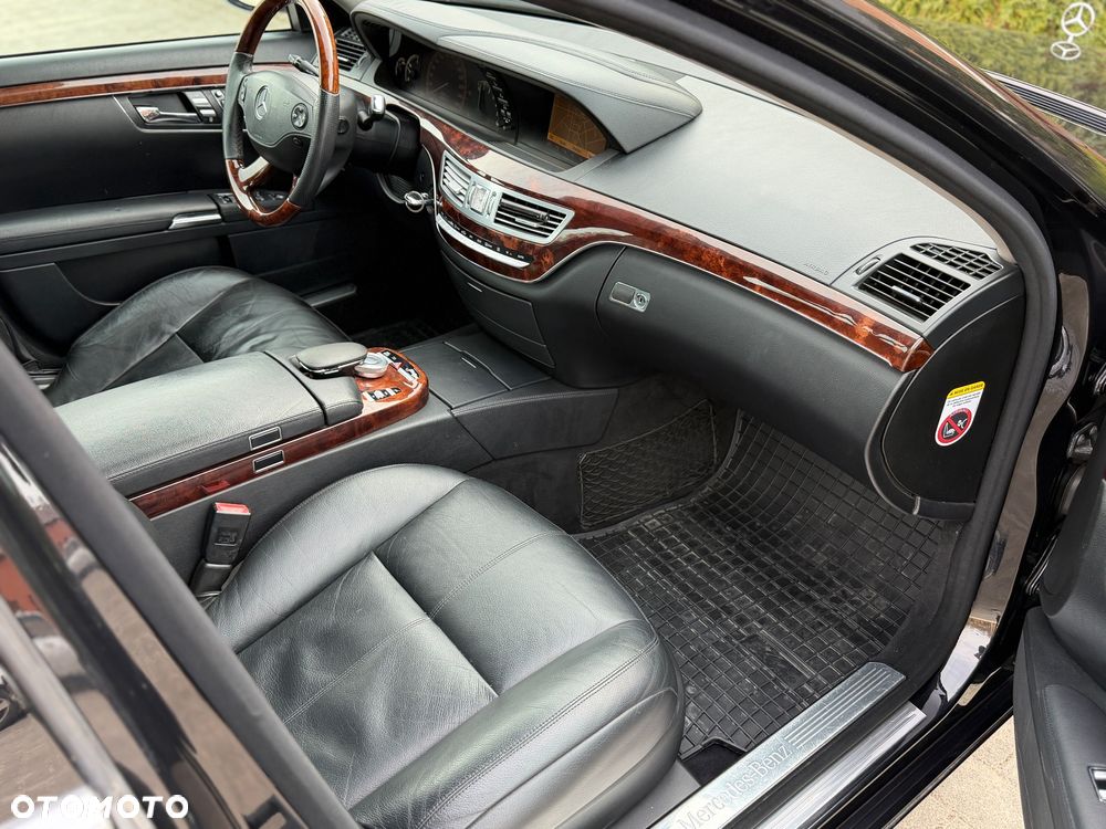 Mercedes-Benz Klasa S 320 CDI DPF 7G-TRONIC BlueEFFICIENCY - 25