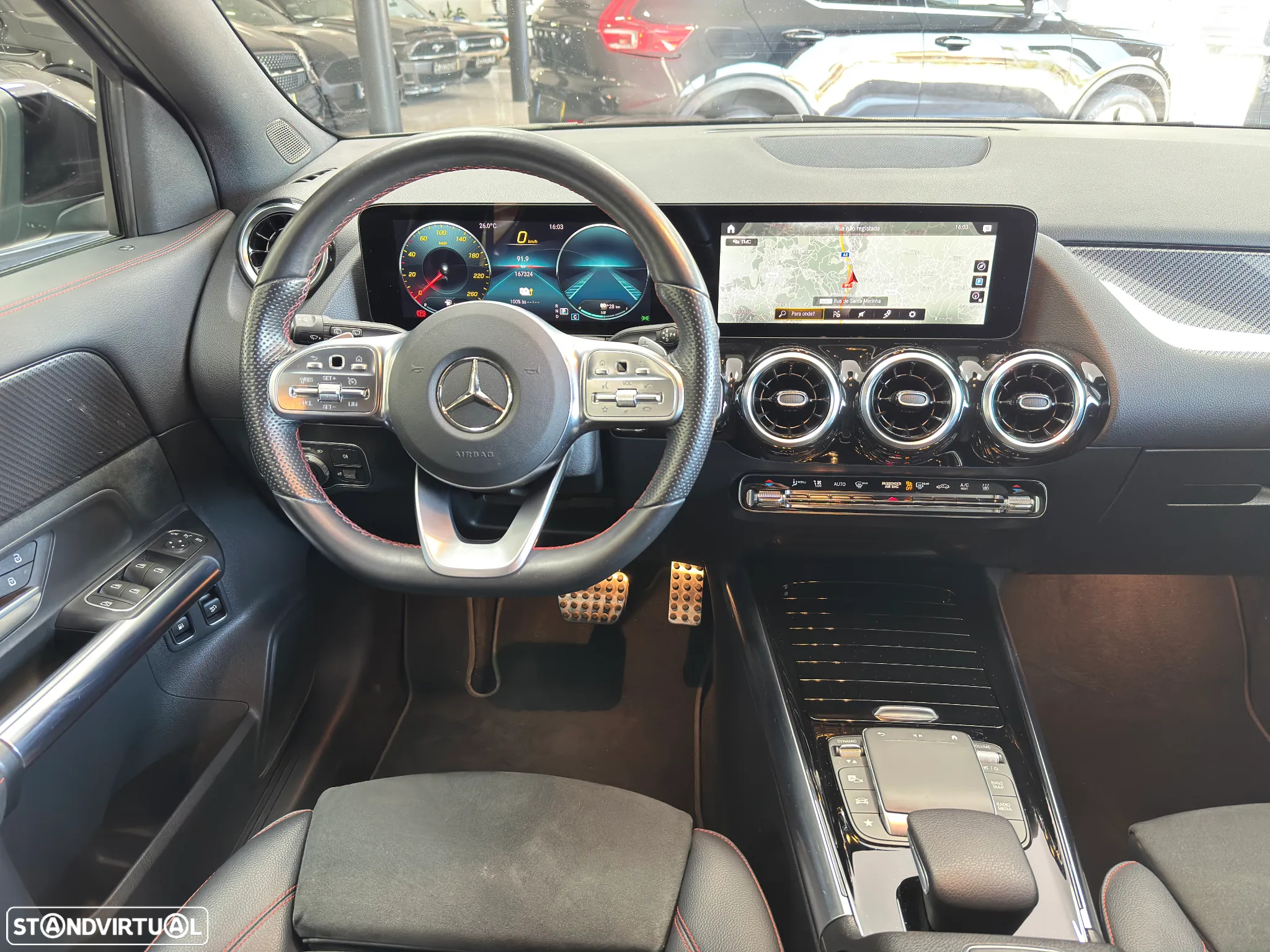 Mercedes-Benz GLA 250 e AMG Line - 33