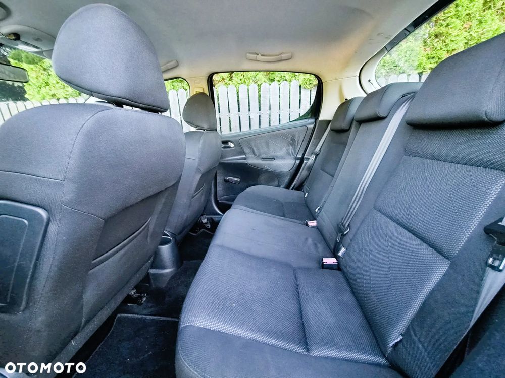 Peugeot 207 - 7