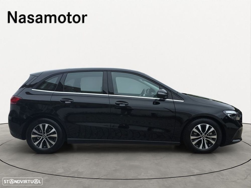Mercedes-Benz B 180 - 5