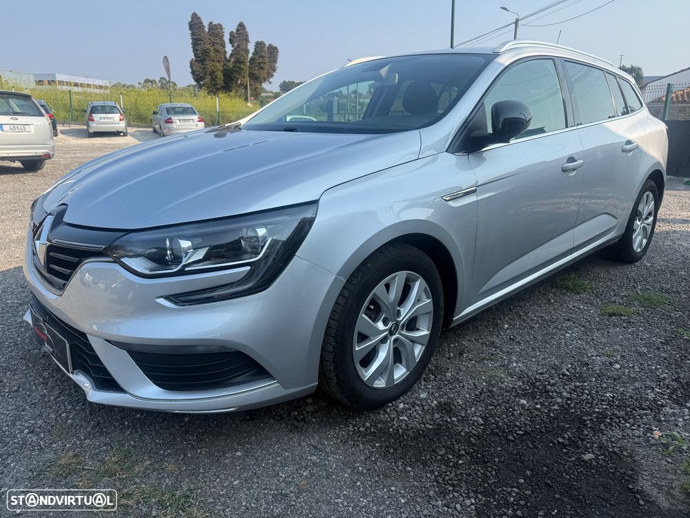 Renault Mégane Sport Tourer 1.5 Blue dCi Limited - 4