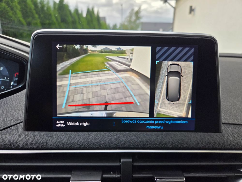Peugeot 5008 1.6 BlueHDI Allure S&S EAT6 - 25