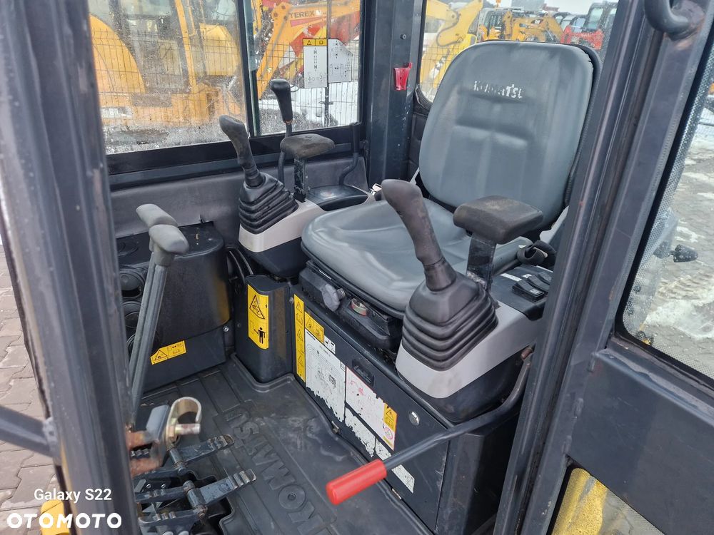 Komatsu PC 18 MR - 9