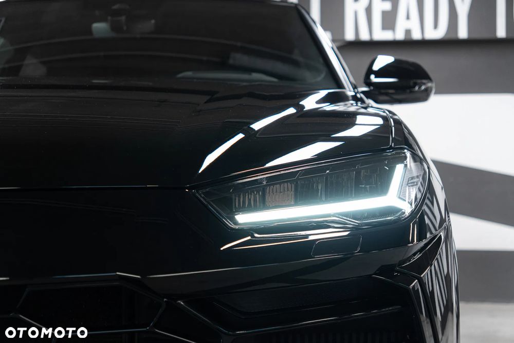 Lamborghini Urus - 10