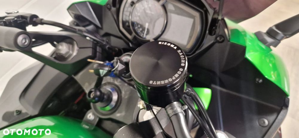 Kawasaki Ninja 1000 SX - 11