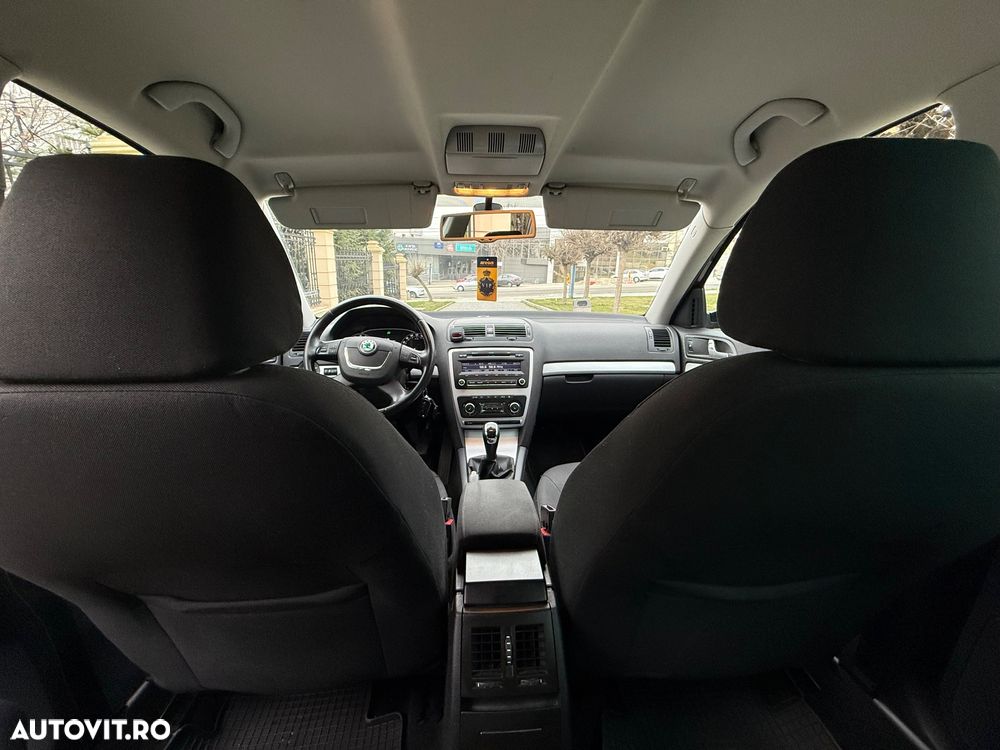 Skoda Octavia 2.0 TDI DPF FAMILY - 30