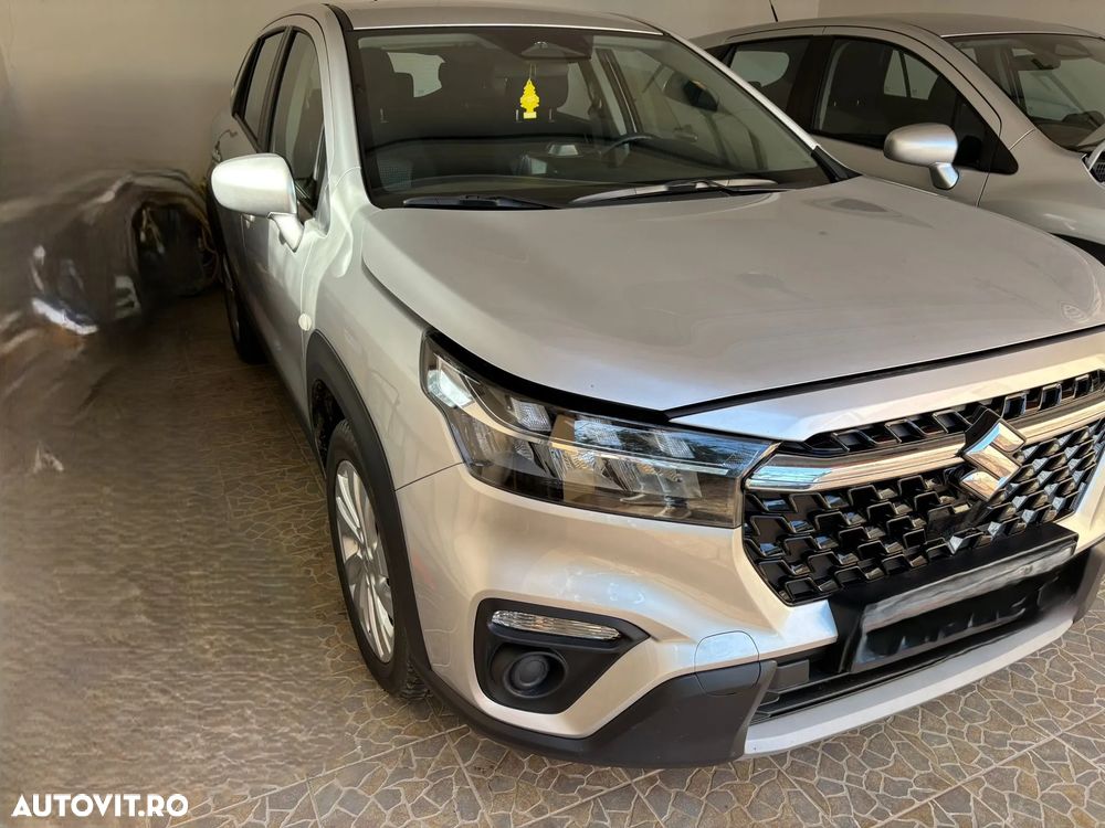 Suzuki S-Cross - 2