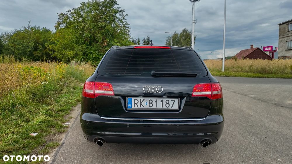 Audi A6 Avant 2010 photo 4