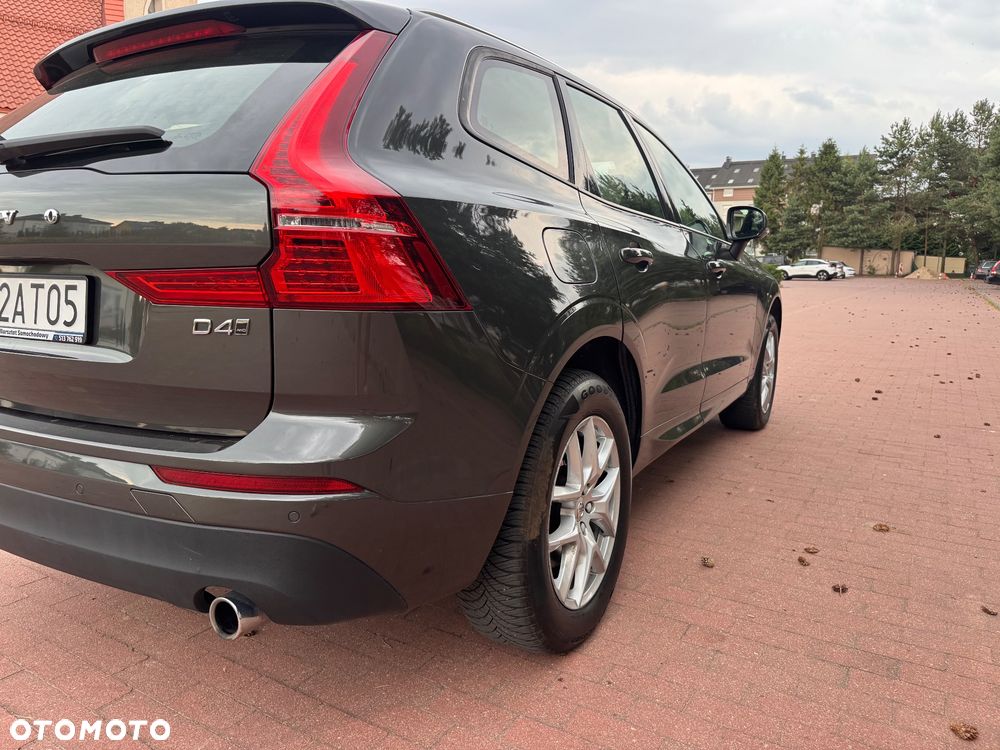 Volvo XC 60 D4 AWD Momentum - 11