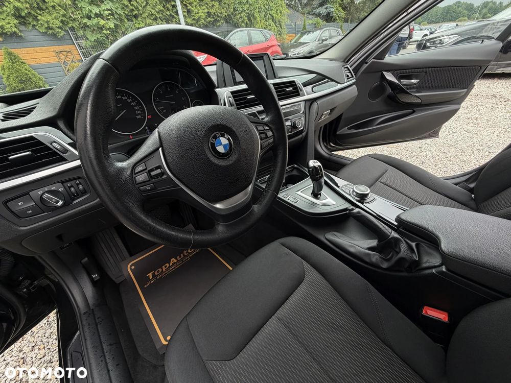 BMW Seria 3 320d Advantage - 19