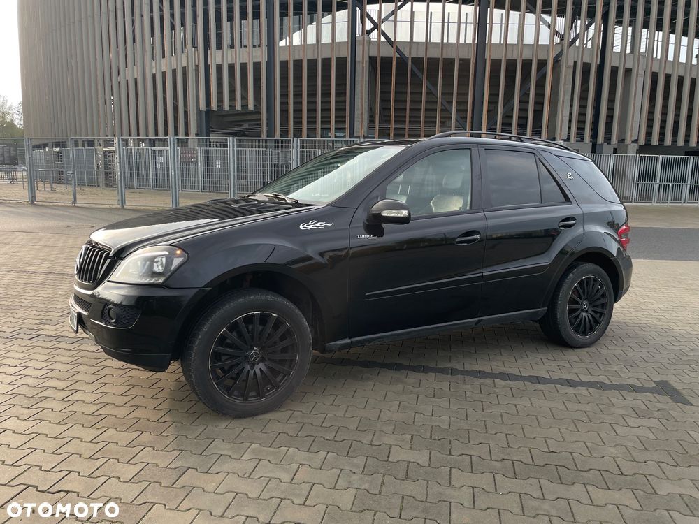 Mercedes-Benz ML - 13