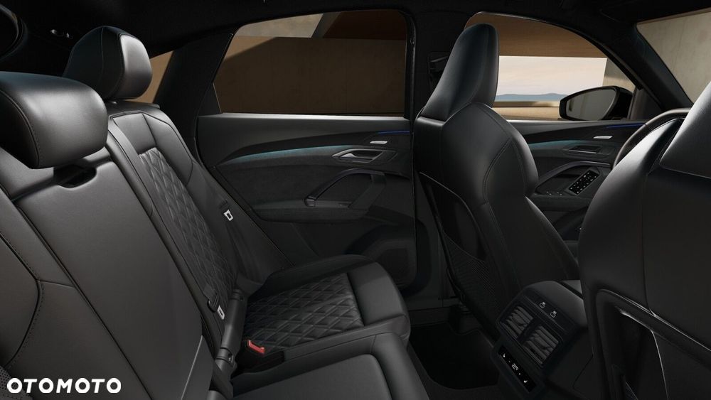 Audi Q5 Sportback - 11