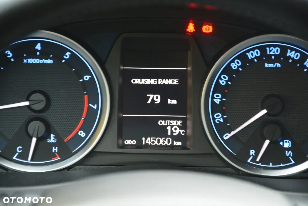 Toyota Auris 1.6 Premium Comfort - 20