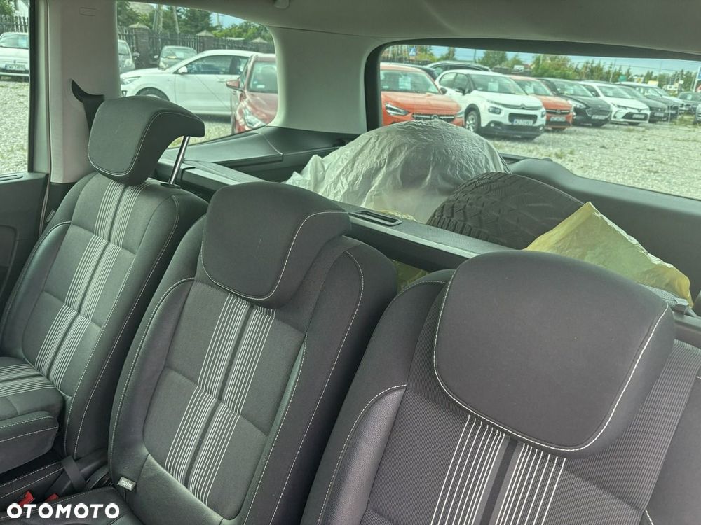 Volkswagen Sharan - 33