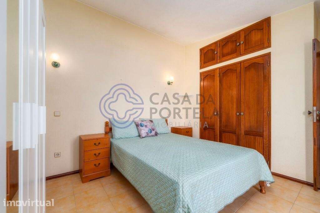 Magnífica Moradia T3 com Vista Mar e Localização Estratégica – Loulé - Grande imagem: 4/60