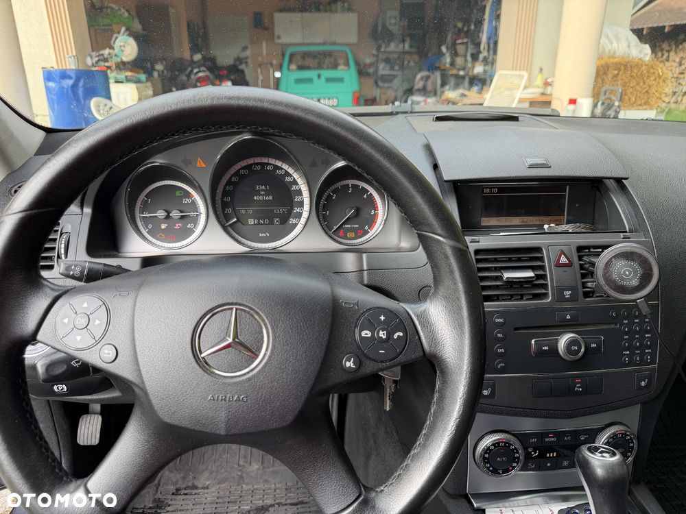 Mercedes-Benz Klasa C 350 CDI BlueEff Avantgarde - 19