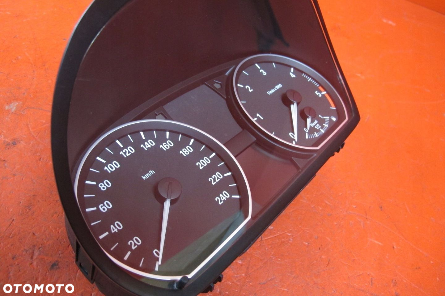 BMW I E87 2.0 D M47D20 E81 LICZNIK ZEGARY 9166821 1024952 - 2