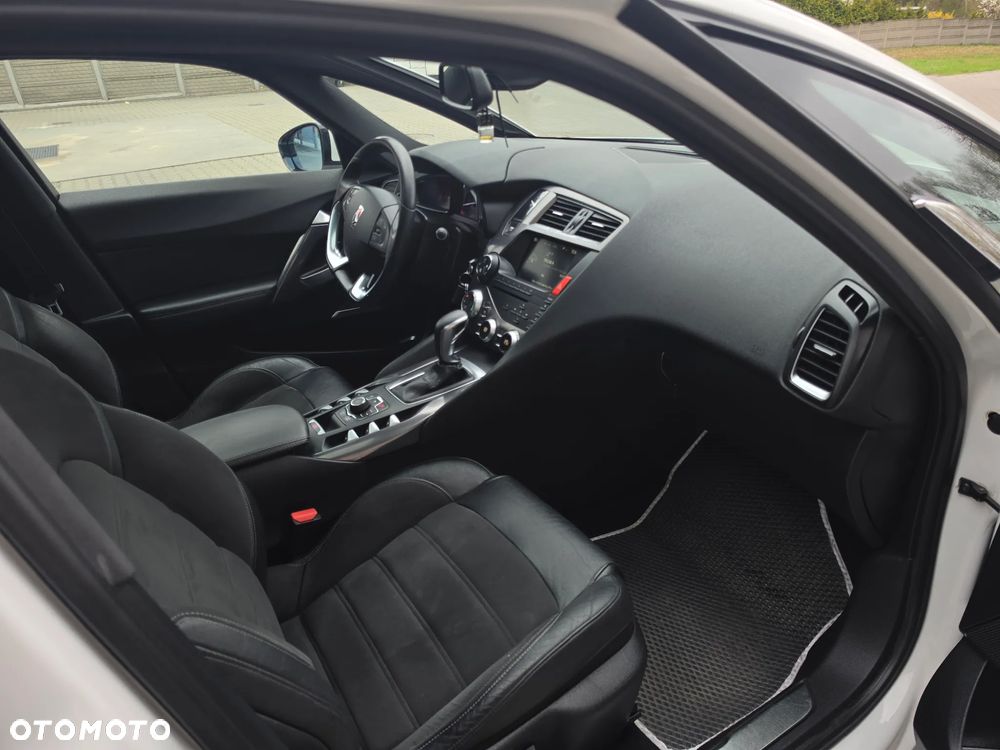 Citroën DS5 BlueHDi 180 EAT6 Business Class - 12