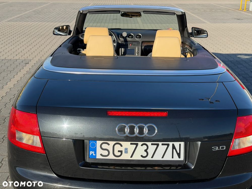Audi A4 Cabrio - 9