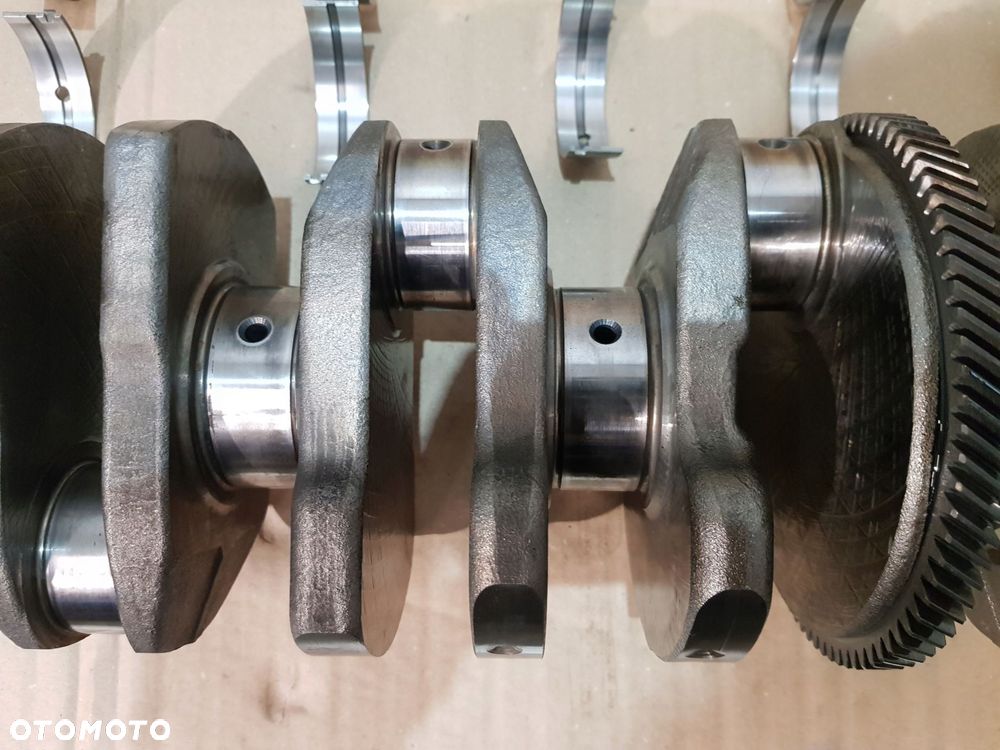 wał korbowy peugeot 4007 citroen c5 ii 2.2 hdi 10dz18 - 10