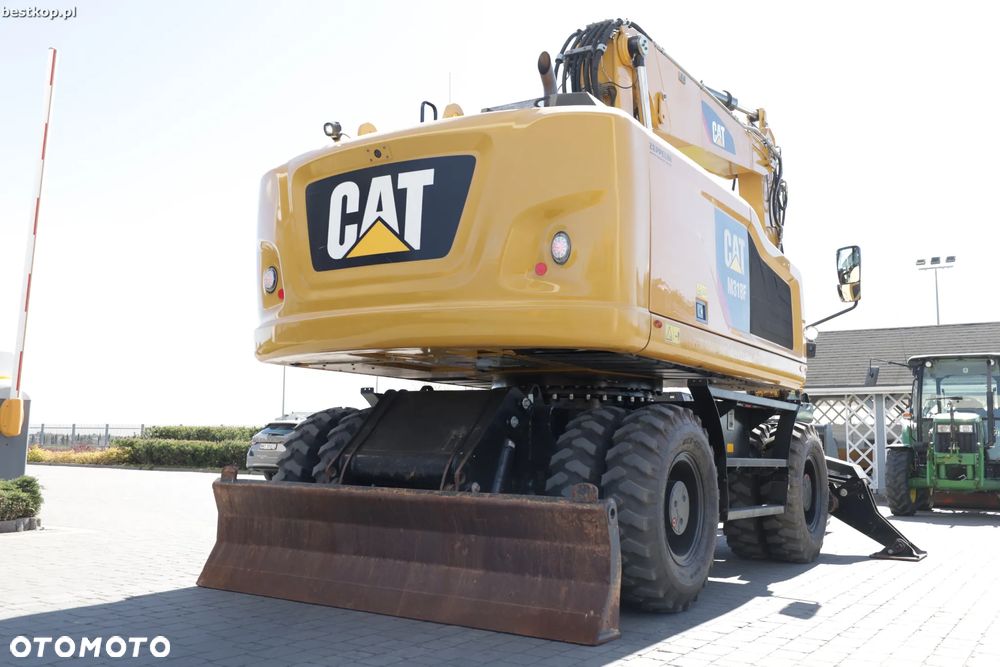 Caterpillar M318F - 6