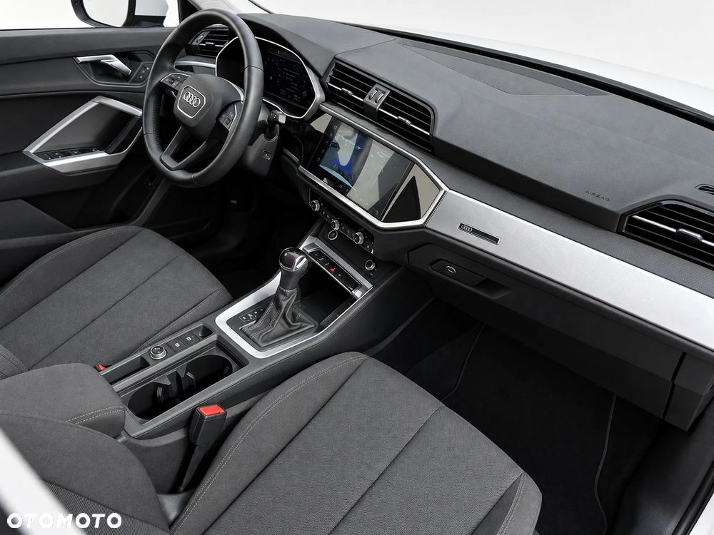 Audi Q3 35 TFSI mHEV S tronic - 16