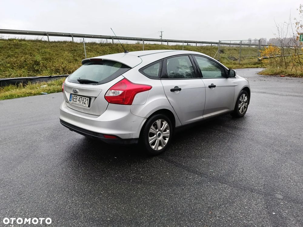 Ford Focus 1.6 TDCi Ambiente - 14