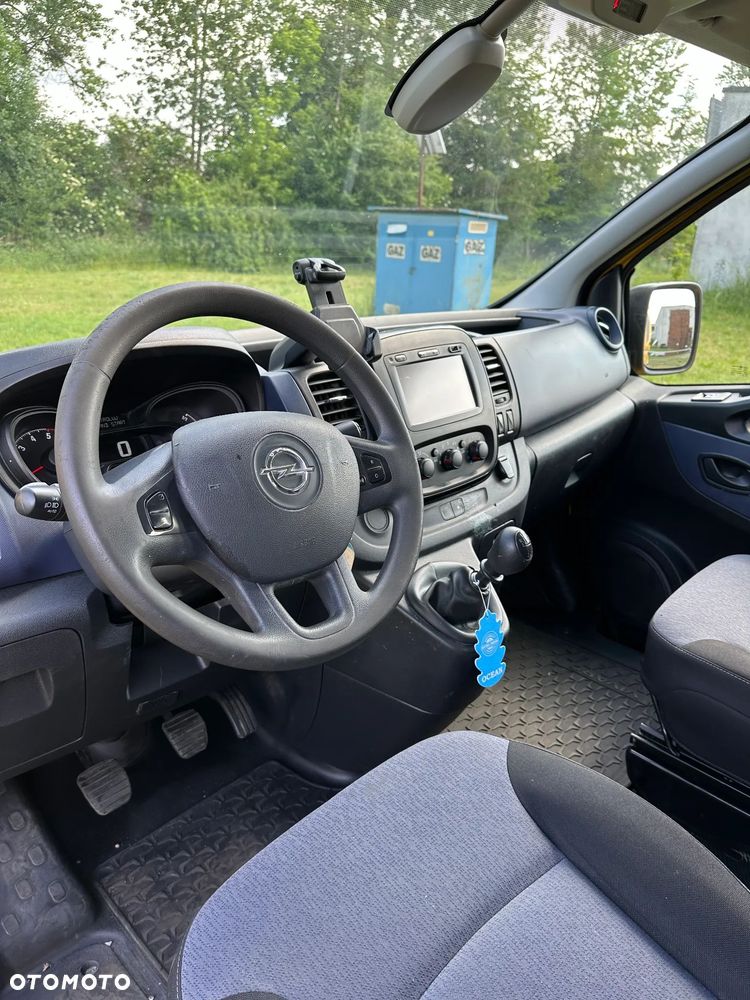 Opel Vivaro L2H1 2,9t Edition - 9