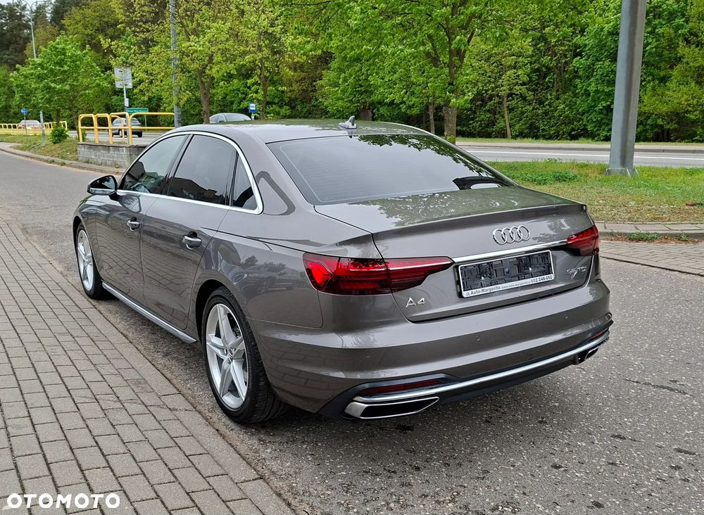 Audi A4 Limousine - 4