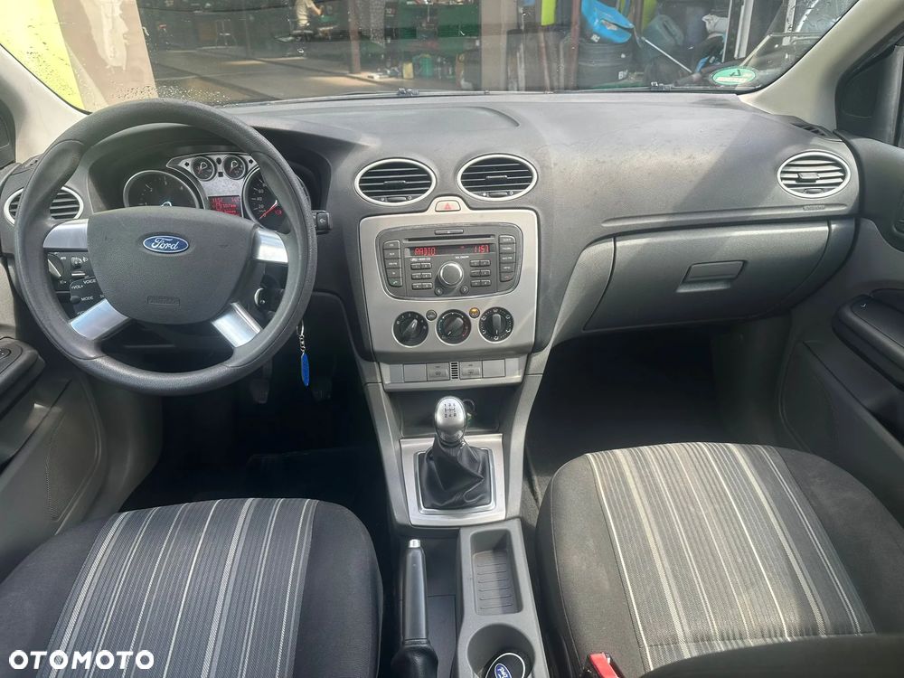 Ford Focus 1.6 TDCi Ghia - 5